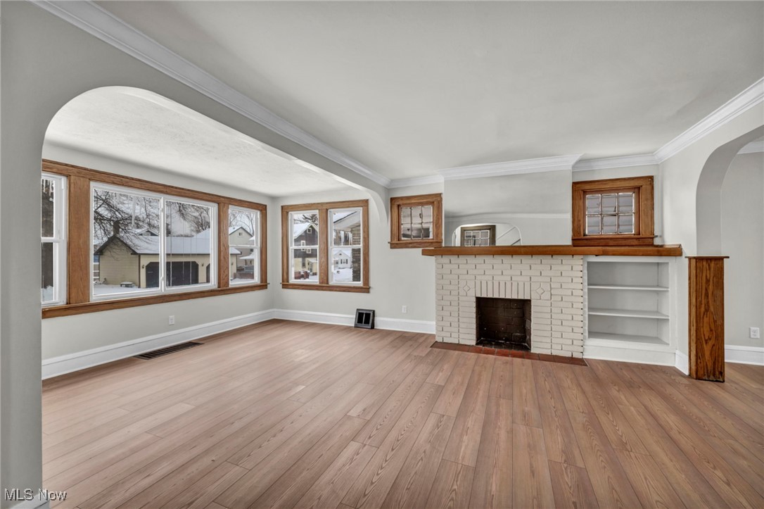 3676 W 129th Street