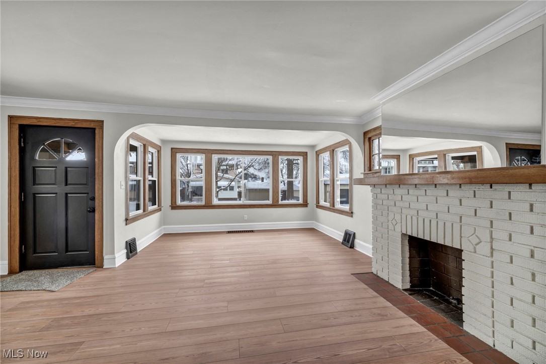 3676 W 129th Street