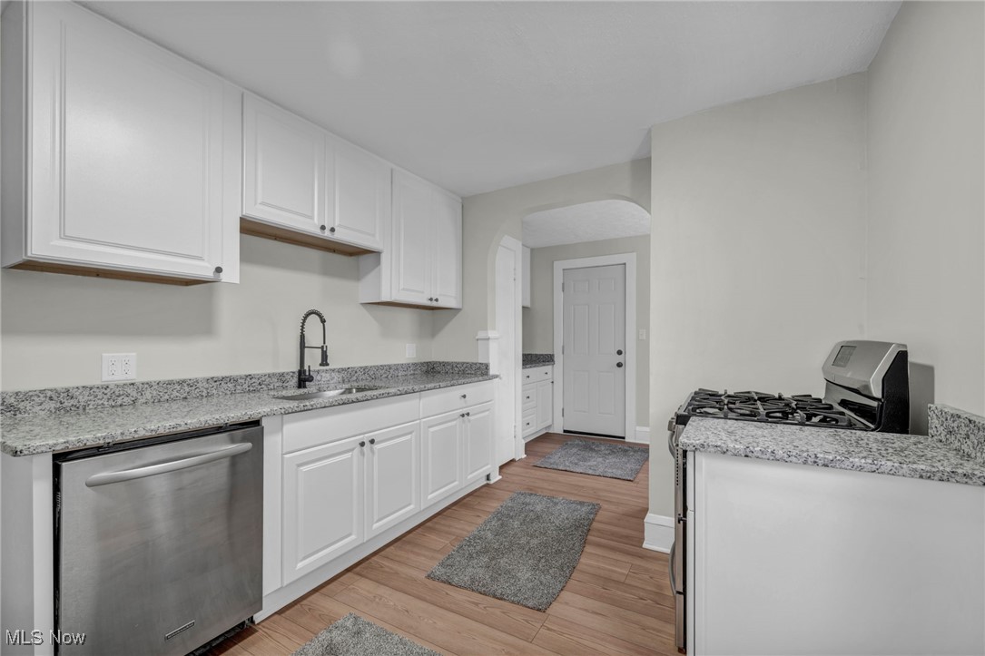 3676 W 129th Street