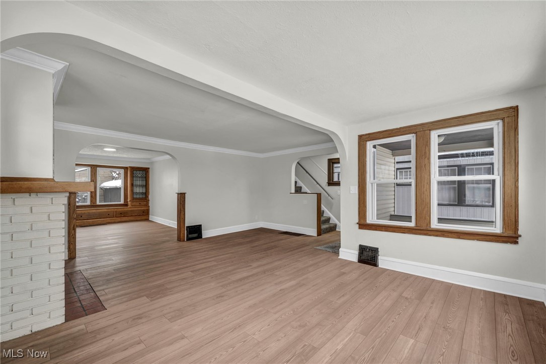 3676 W 129th Street