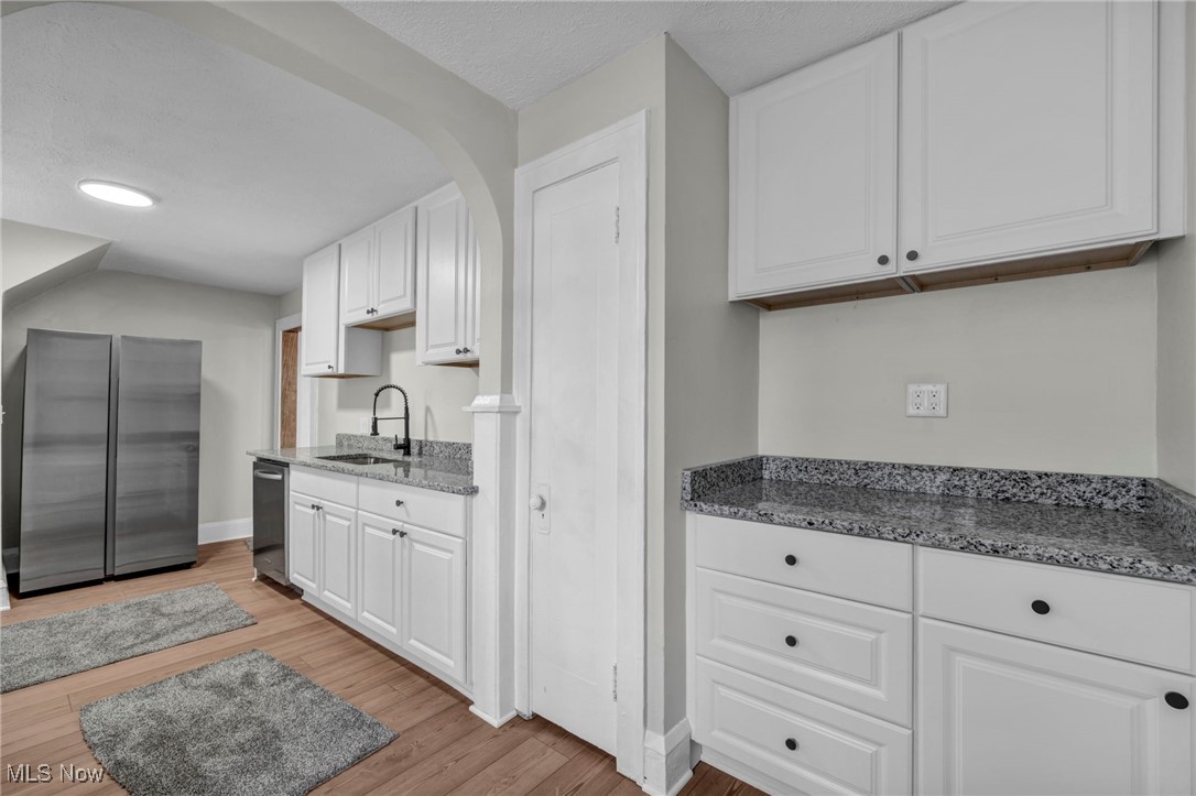 3676 W 129th Street