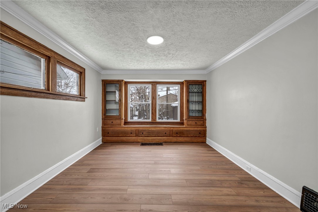 3676 W 129th Street