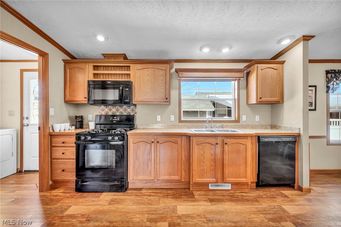378 Pin Oak