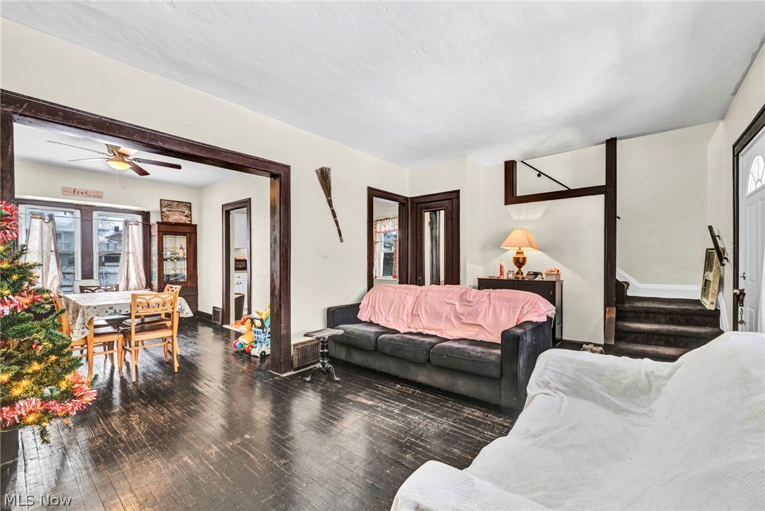 4225 W 50th Street