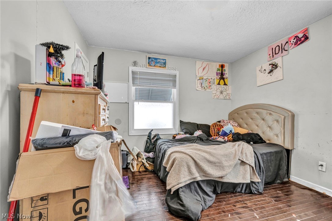 515 E 250th Street