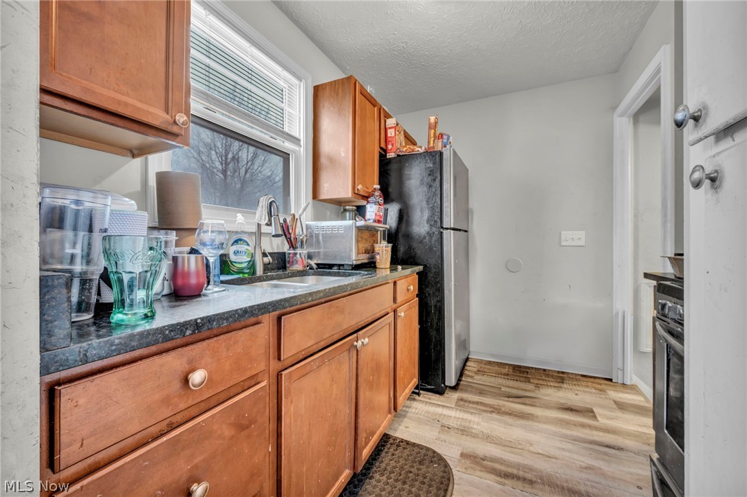 515 E 250th Street