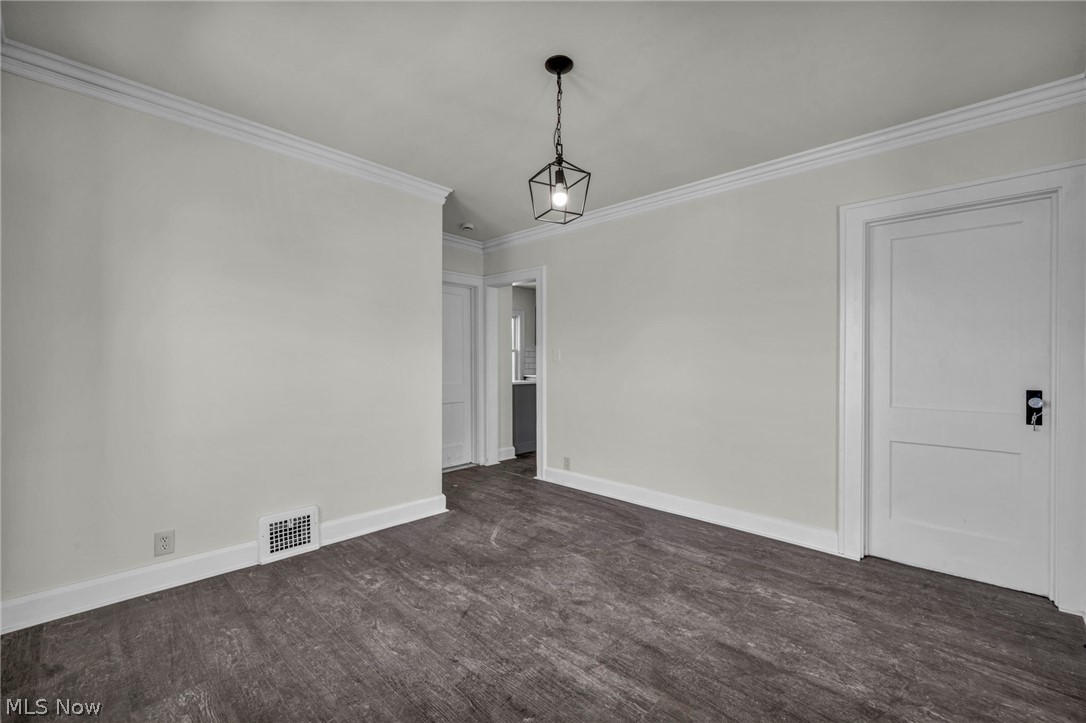 4306 Buechner Avenue up