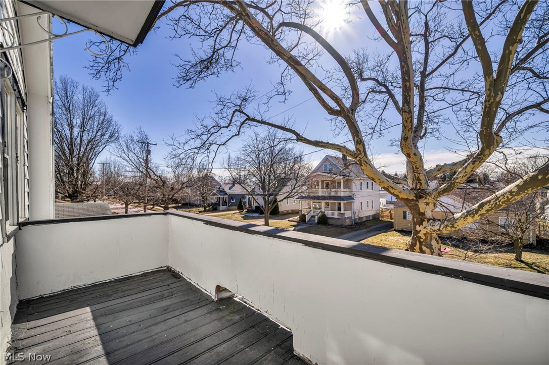 4306 Buechner Avenue down