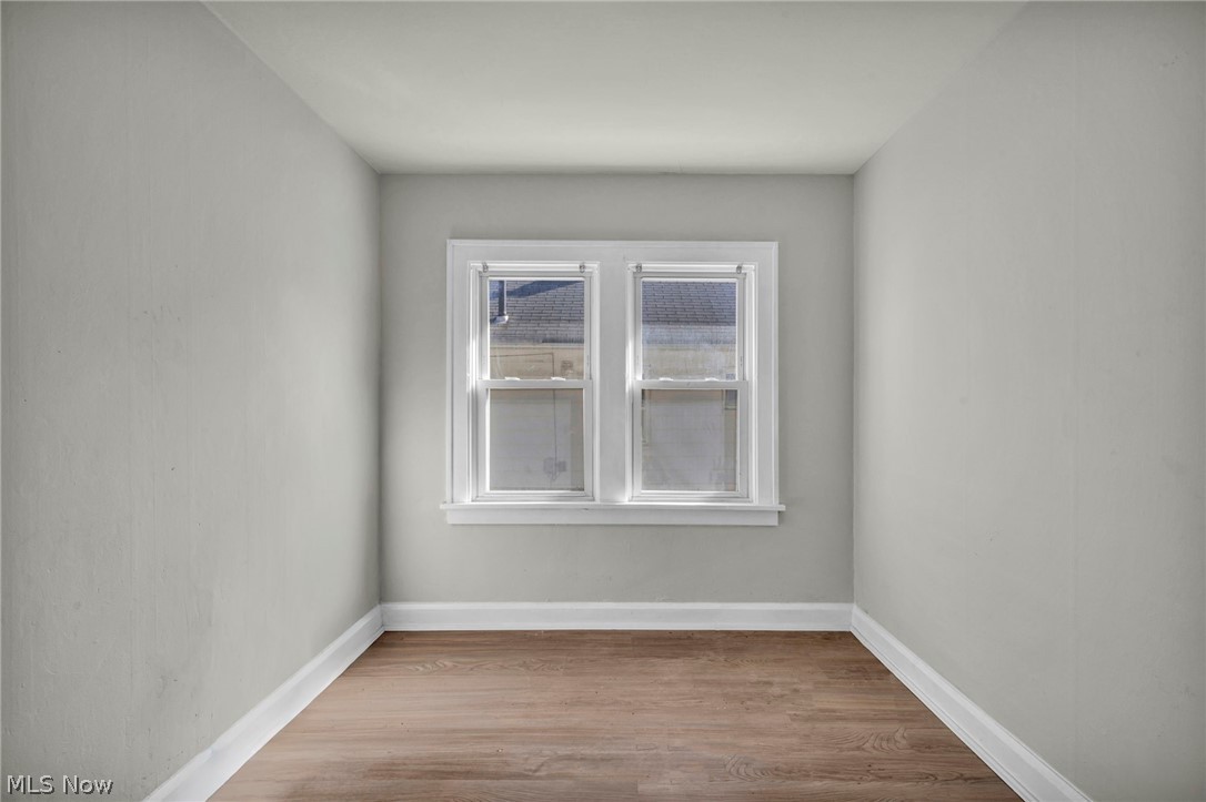 4306 Buechner Avenue down