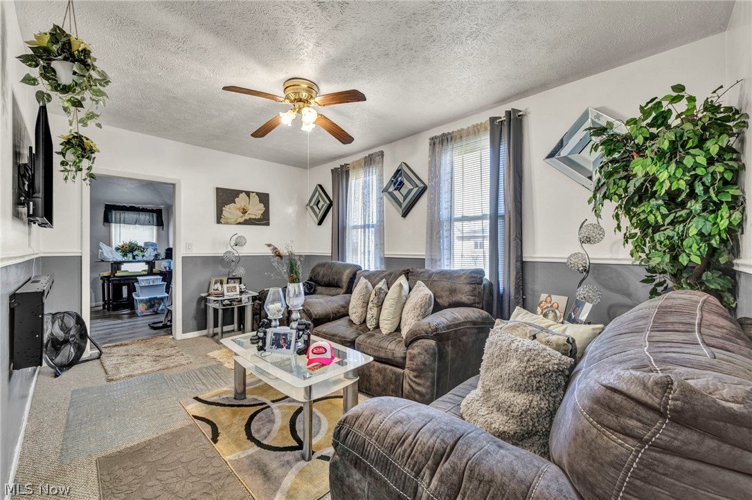 3606 E 54th Street