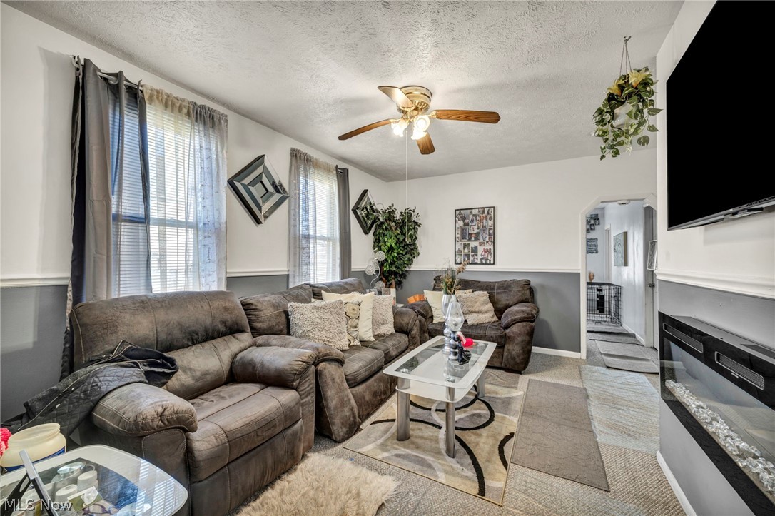 3606 E 54th Street