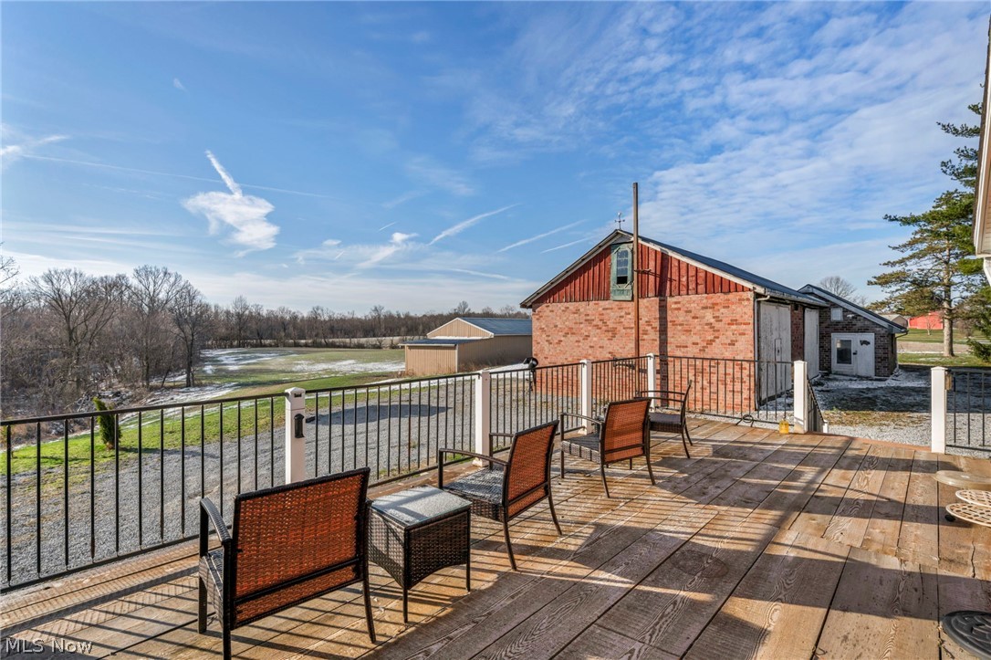 11390 Rainbow Highway