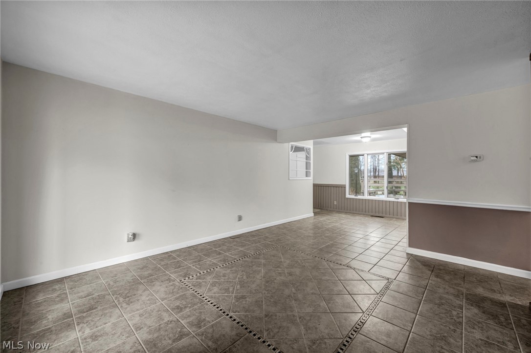 24783 Riverview Drive