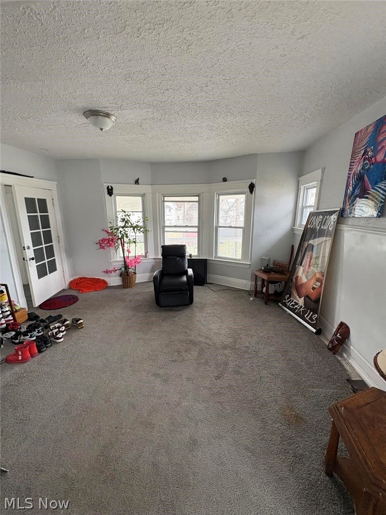 957 Parkway Road
