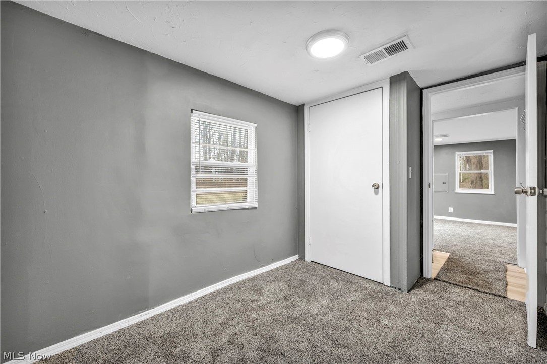 6171 Lee Road