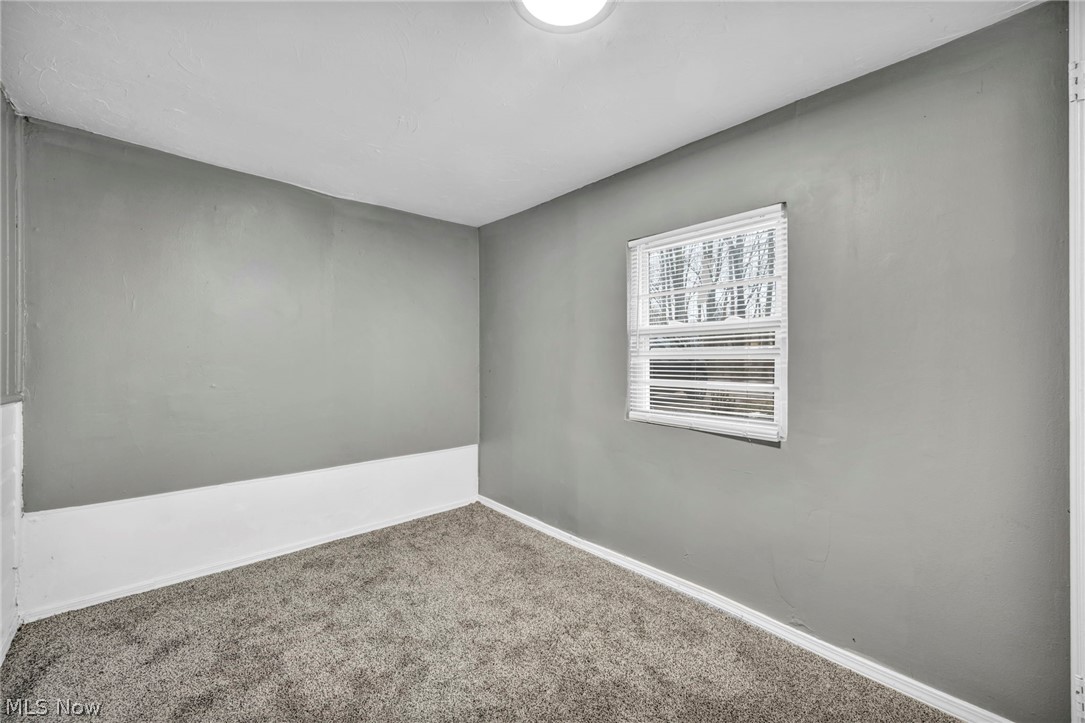 6171 Lee Road