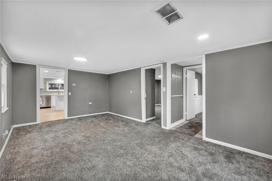 6171 Lee Road