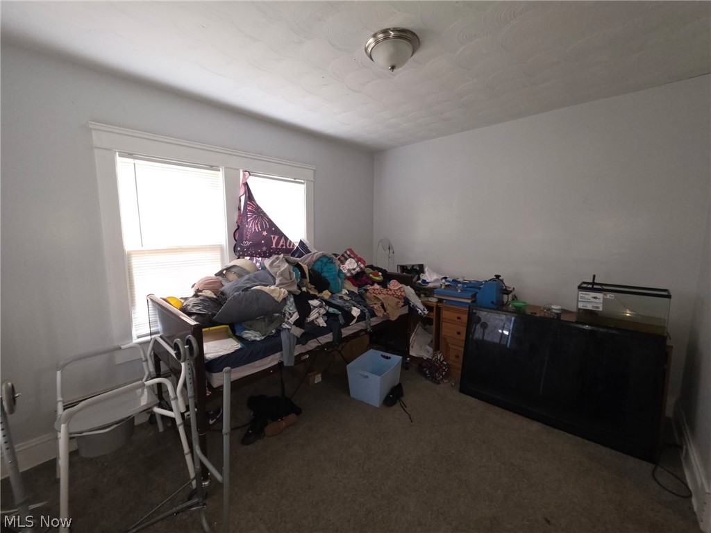 19806 Shawnee Avenue