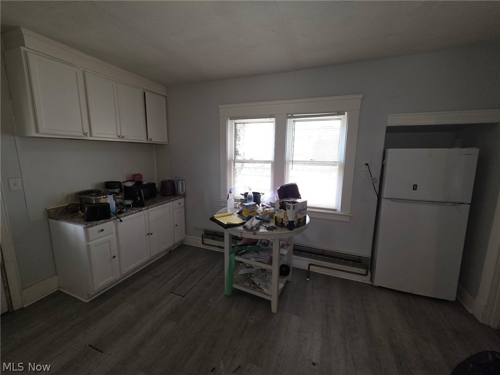 19806 Shawnee Avenue