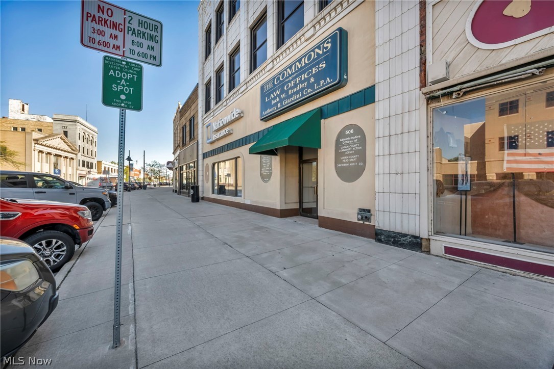 520 Broadway