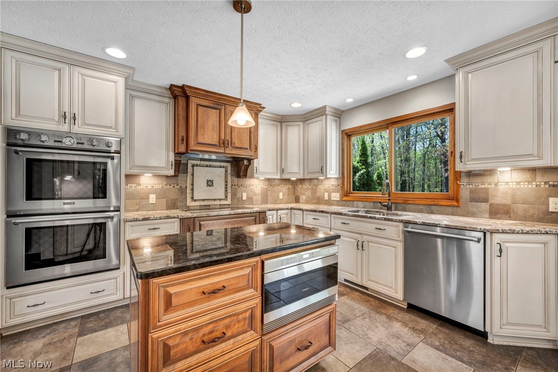 3640 Parson Pond Circle