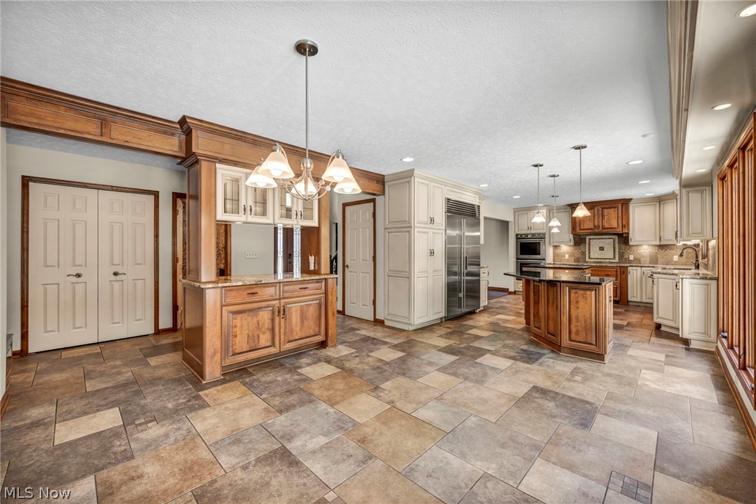 3640 Parson Pond Circle