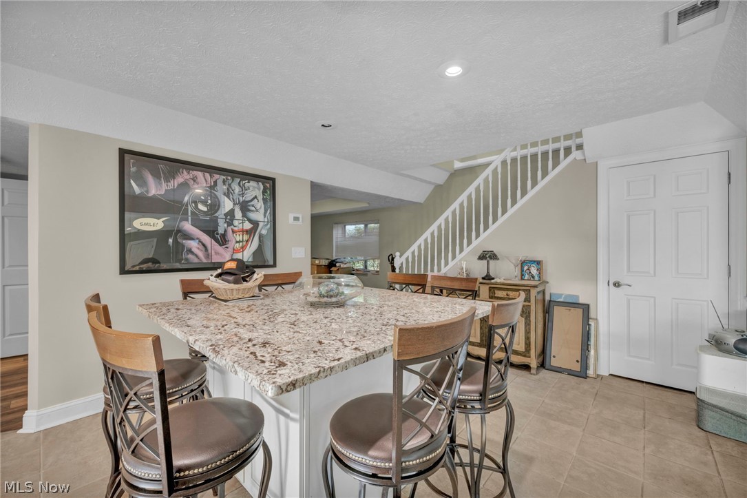 8689 Stearns Road