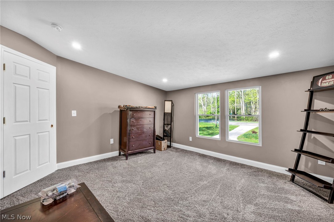 8689 Stearns Road