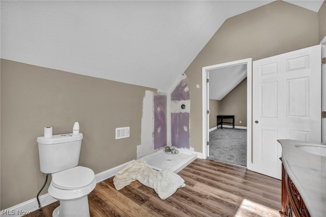 8689 Stearns Road