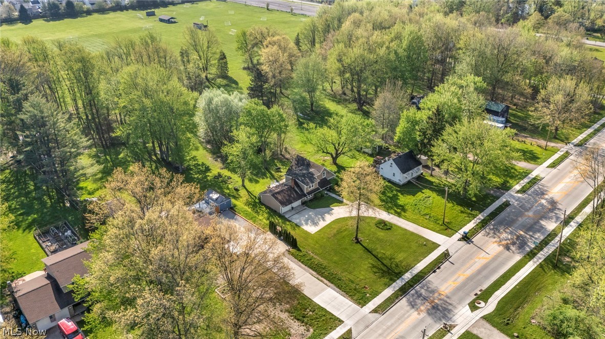 8689 Stearns Road