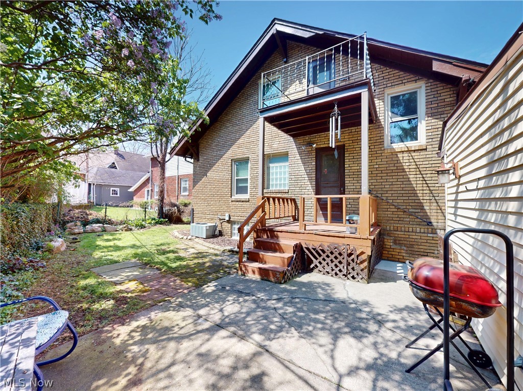 2151 Overbrook Avenue