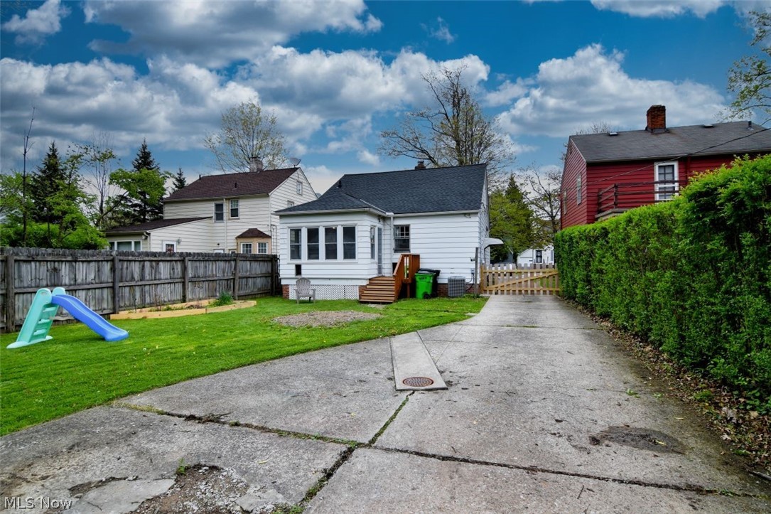 1272 Winston Road