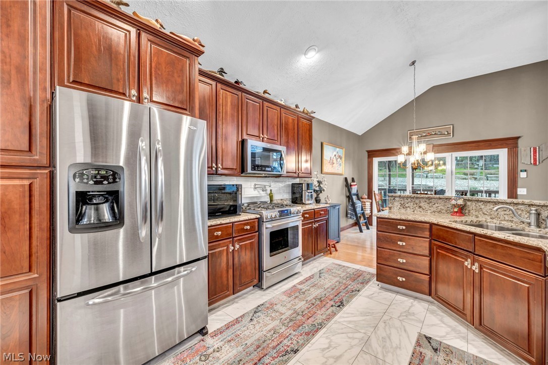 3519 Lake Ridge Drive