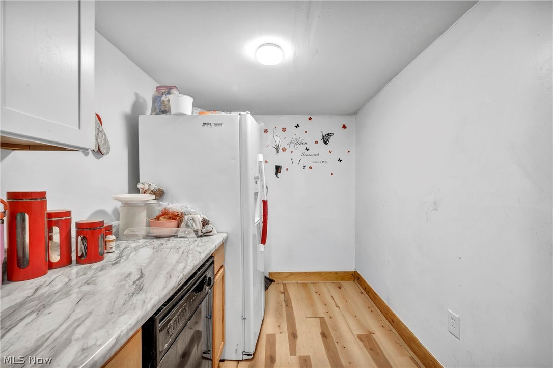 3214 W 61st Street