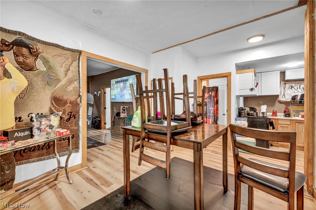 3214 W 61st Street