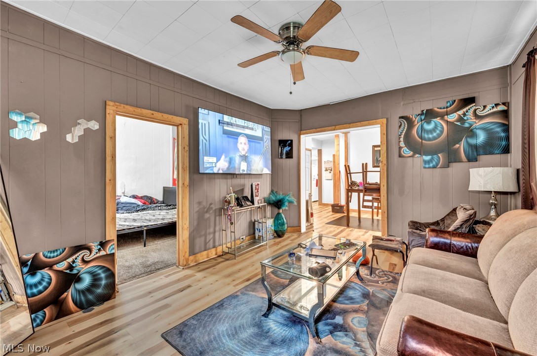 3214 W 61st Street