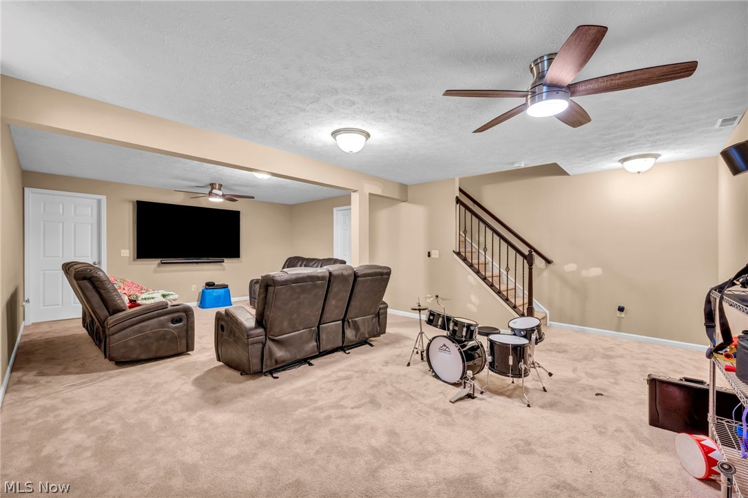 9087 Ichabod Drive