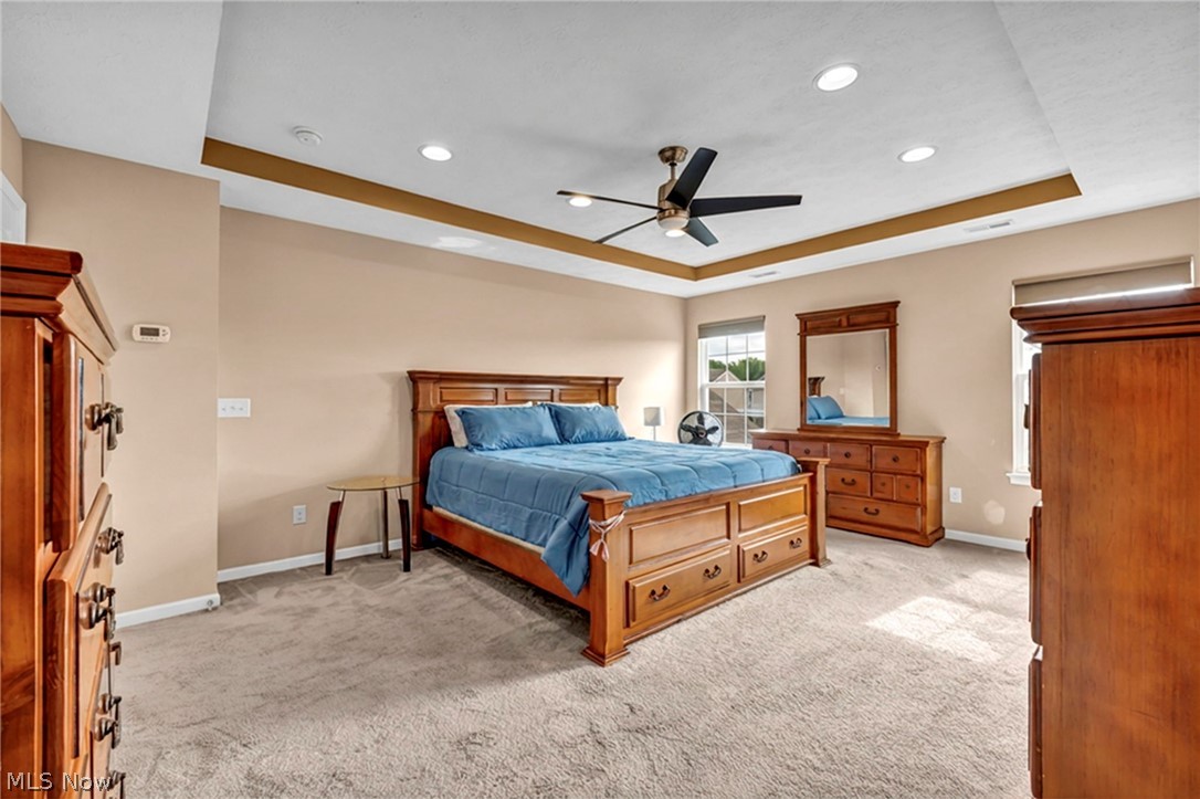 9087 Ichabod Drive