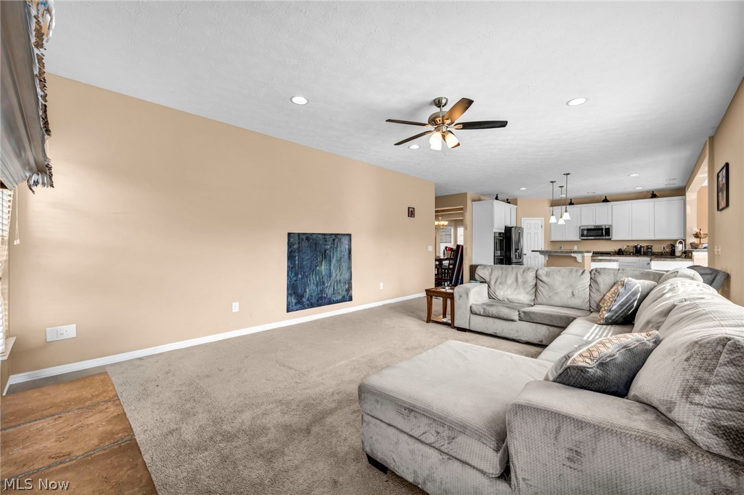 9087 Ichabod Drive