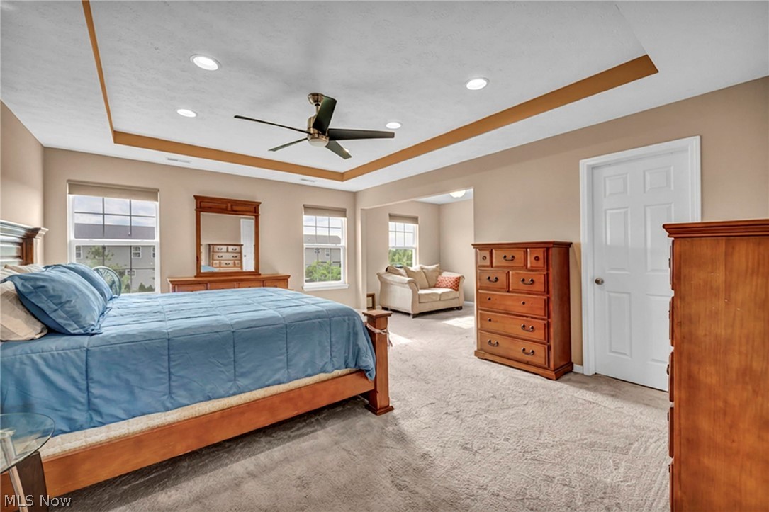 9087 Ichabod Drive