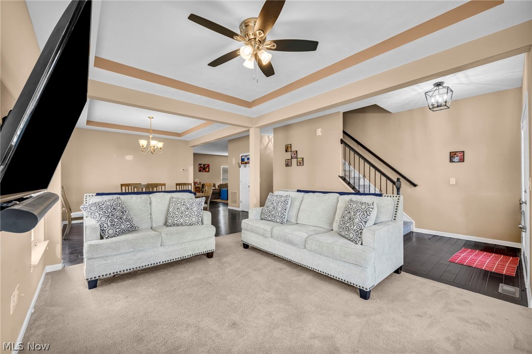 9087 Ichabod Drive
