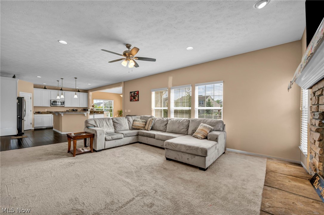 9087 Ichabod Drive