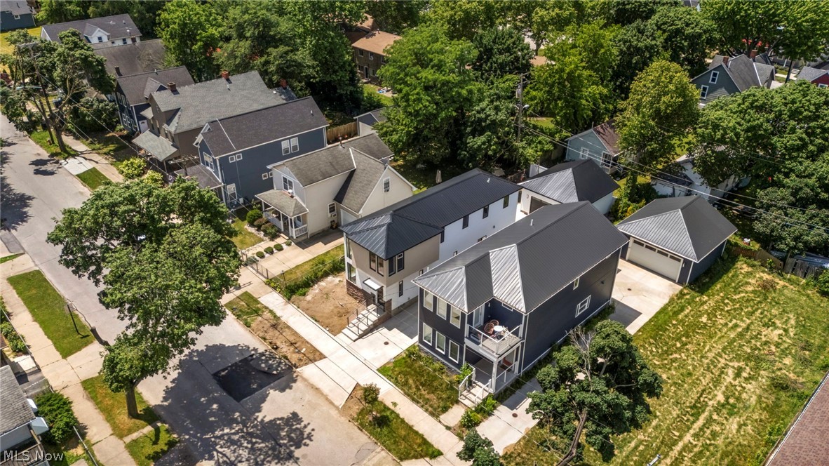 1872 W 57th Street