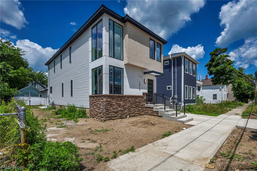 1872 W 57th Street