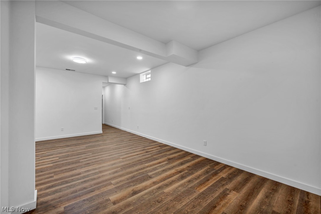 1872 W 57th Street