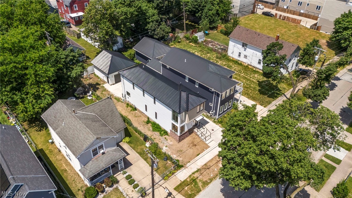 1872 W 57th Street