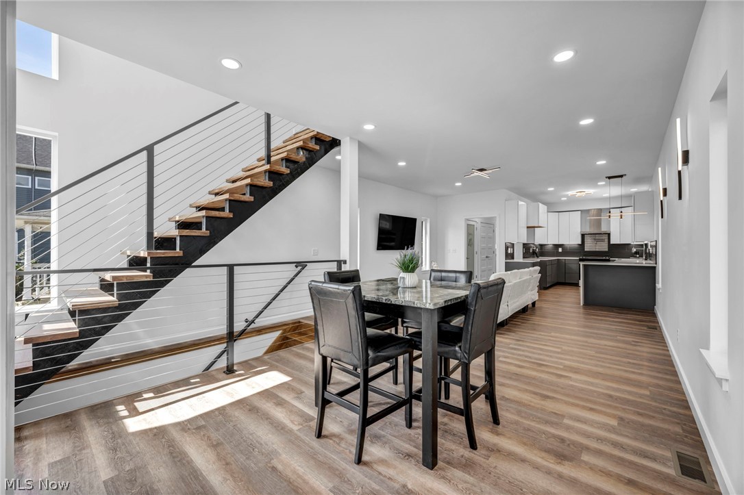1872 W 57th Street