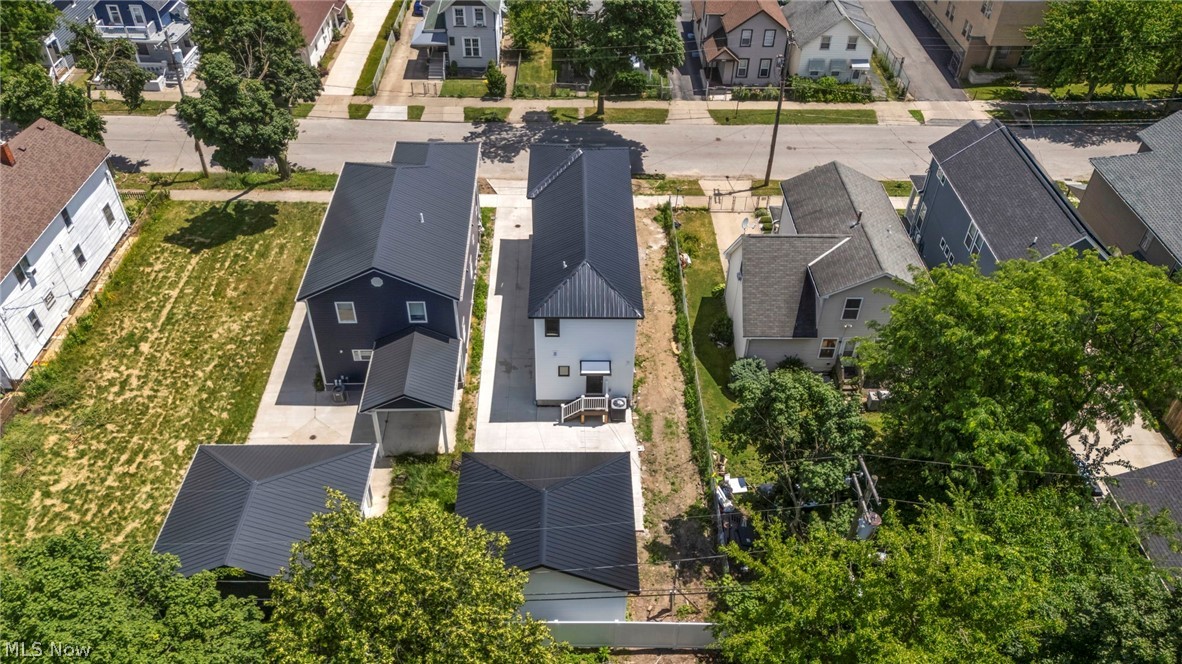 1872 W 57th Street