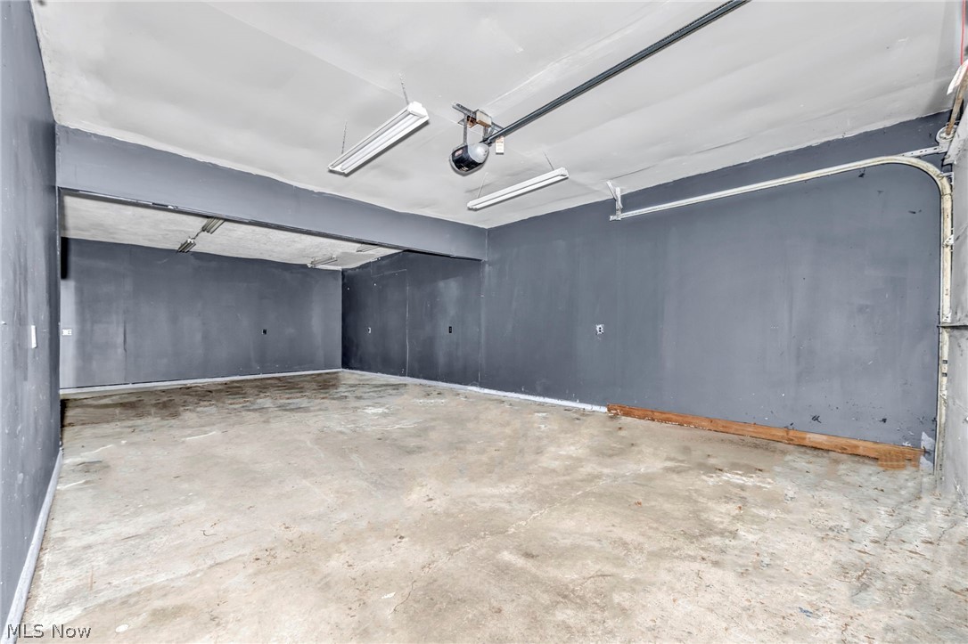 4630 W 190th Street