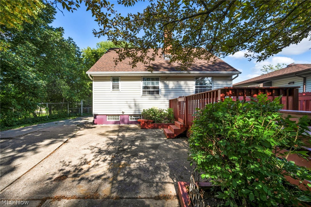 4630 W 190th Street